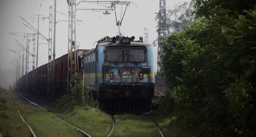 റെയിൽവേ ടിക്കറ്റ് ബുക്കിങ്ങിന് നിയന്ത്രണം ഏർപ്പെടുത്തി റെയിൽവേ ബോർഡ്